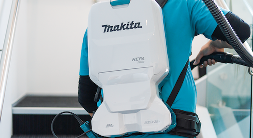 Backpack vacuum cleaner range extended