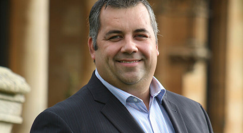 Incentive extends Savills portfolio