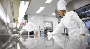 Training support for the food service sector