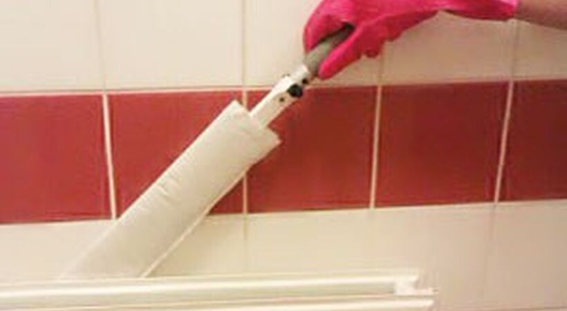 Disposable high level cleaning solution