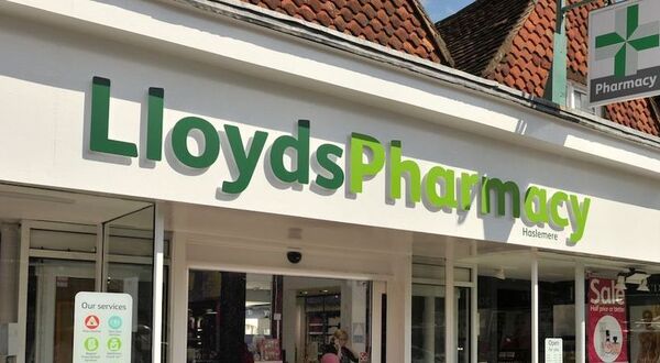 SWC awarded Lloyds Pharmacy contract