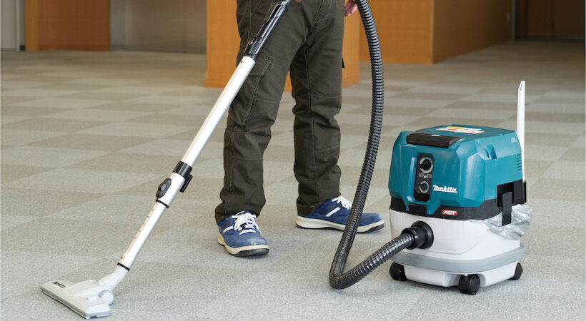Cordless power for cleaning tasks
