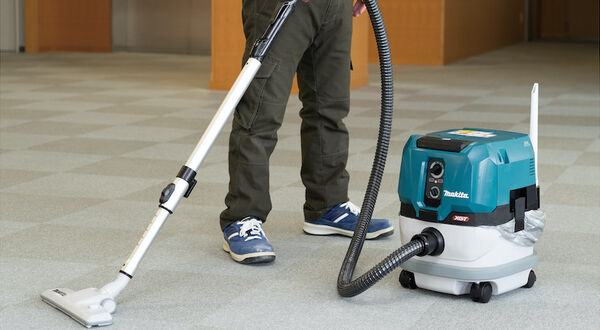 Cordless power for cleaning tasks