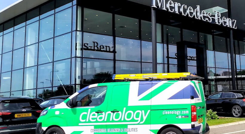Contract for Europe’s largest car showroom secured